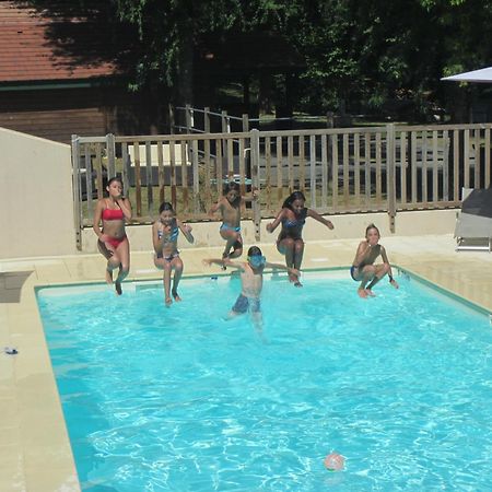 Camping Les Etoiles Saint-Sornin-Lavolps Luaran gambar