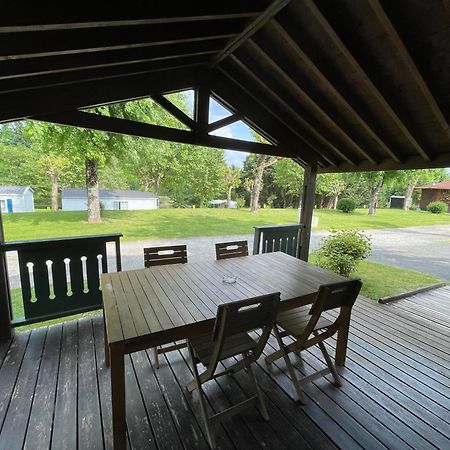 Camping Les Etoiles Saint-Sornin-Lavolps Luaran gambar