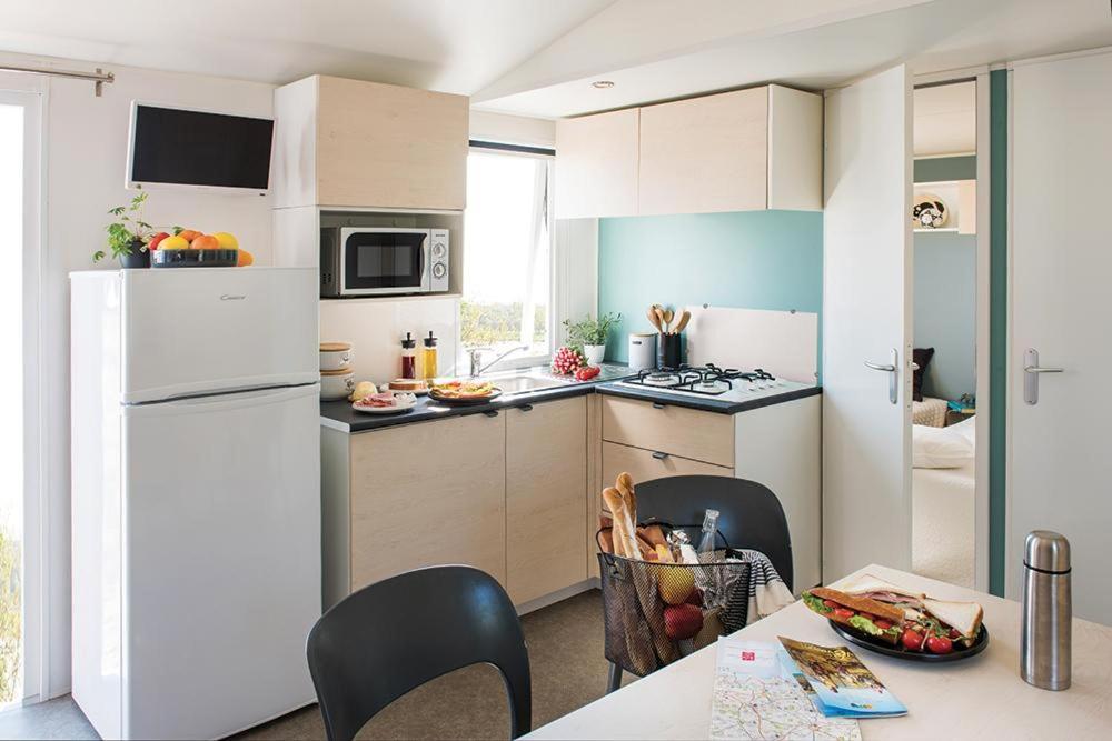 Camping Les Etoiles Saint-Sornin-Lavolps Luaran gambar