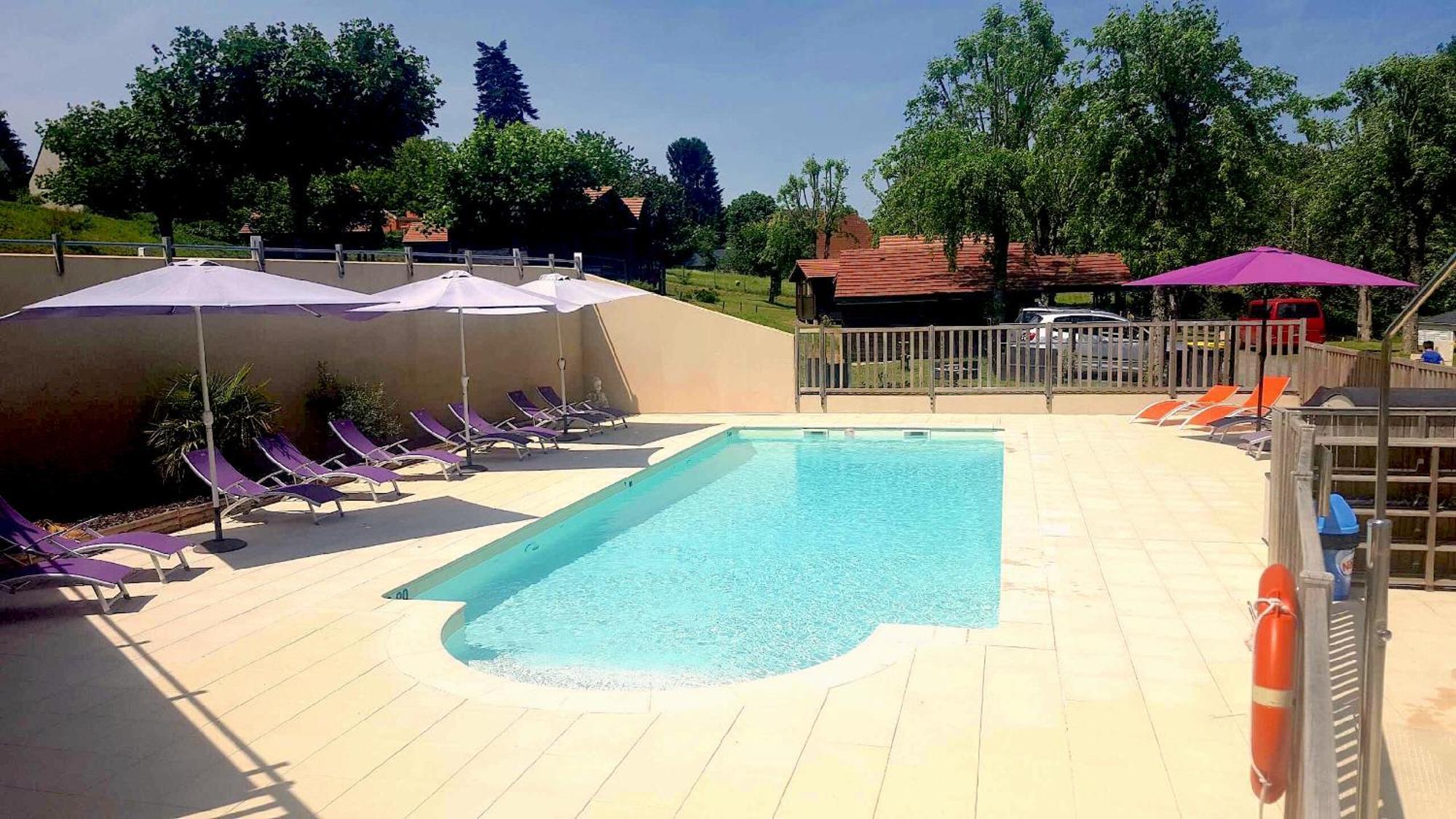 Camping Les Etoiles Saint-Sornin-Lavolps Luaran gambar