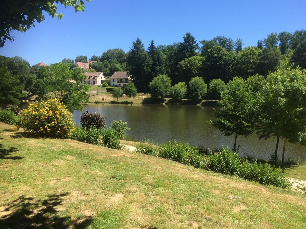 Camping Les Etoiles Saint-Sornin-Lavolps Luaran gambar