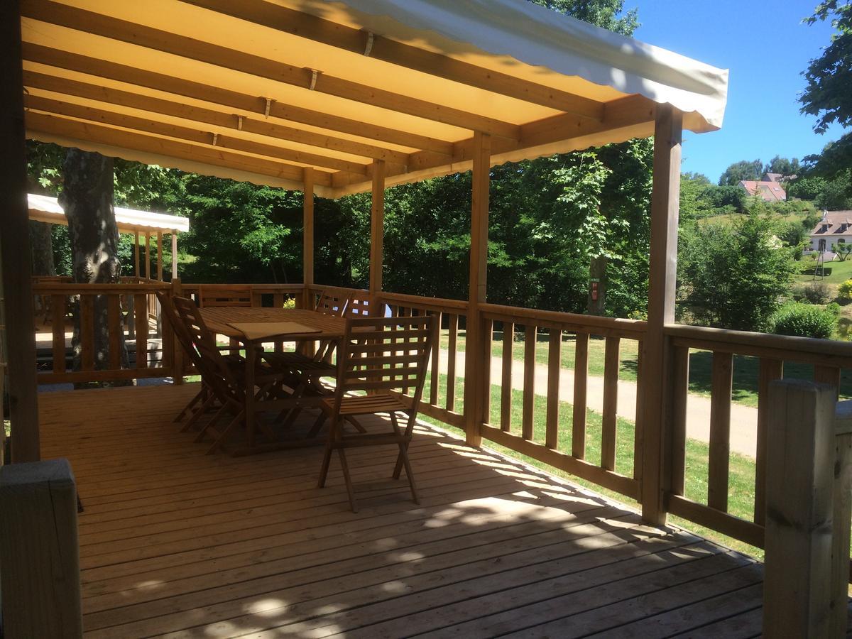 Camping Les Etoiles Saint-Sornin-Lavolps Luaran gambar