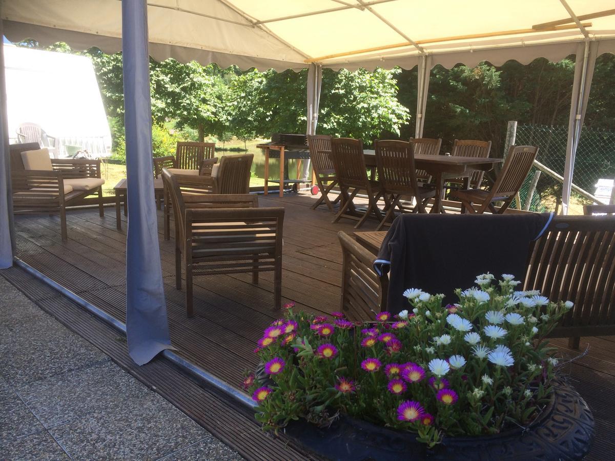 Camping Les Etoiles Saint-Sornin-Lavolps Luaran gambar